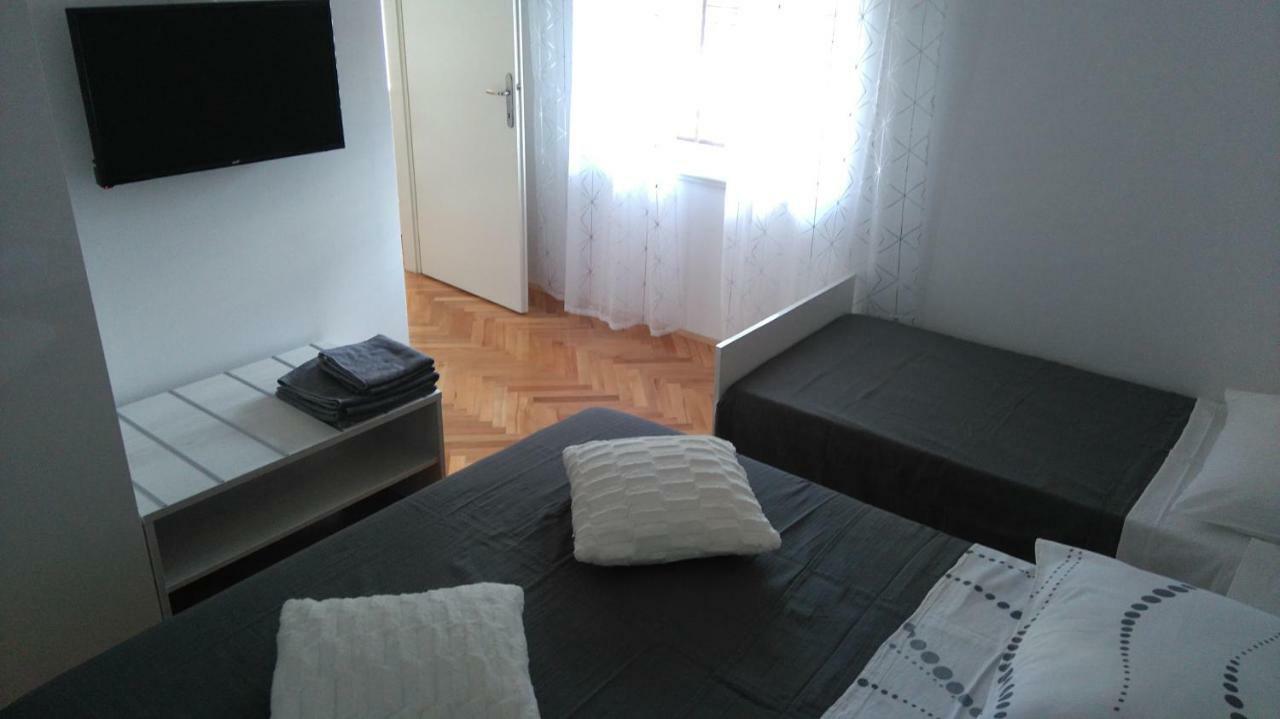 Rooms Ive Lozovac Exterior photo